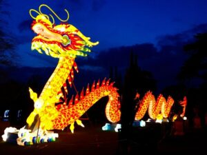 Read more about the article Creative Photography Tips for Moonlit Festival Nights, From a Professional’s Lens